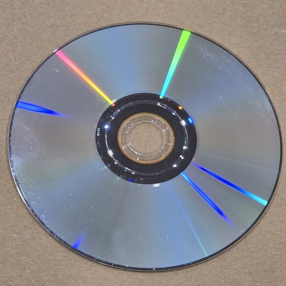 Wario Land Shake It! (Nintendo Wii) Disc Only - Picture 2 of 2